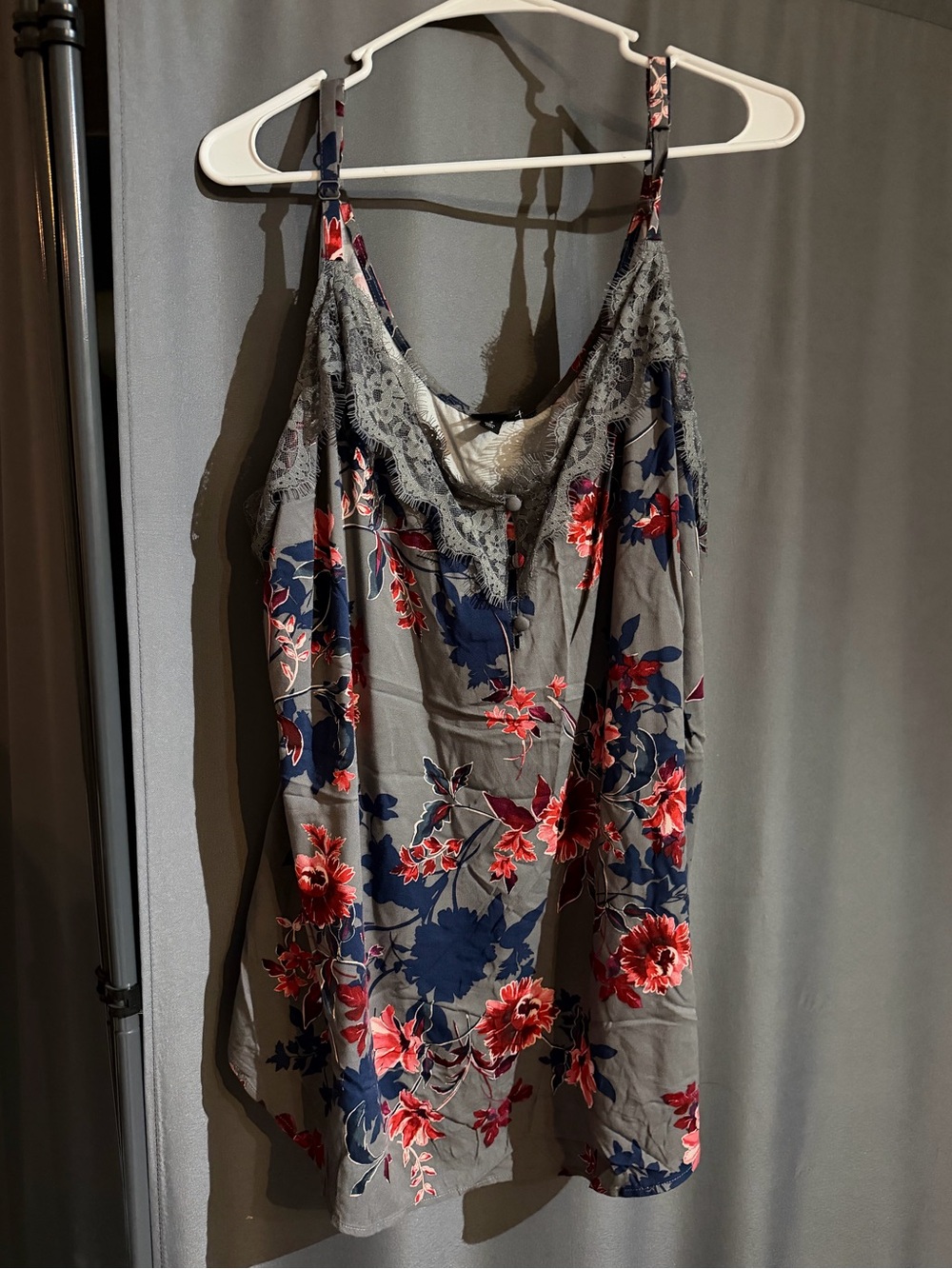 NWT! Torrid Floral Lace-Trim Spaghetti Strap Tank Top